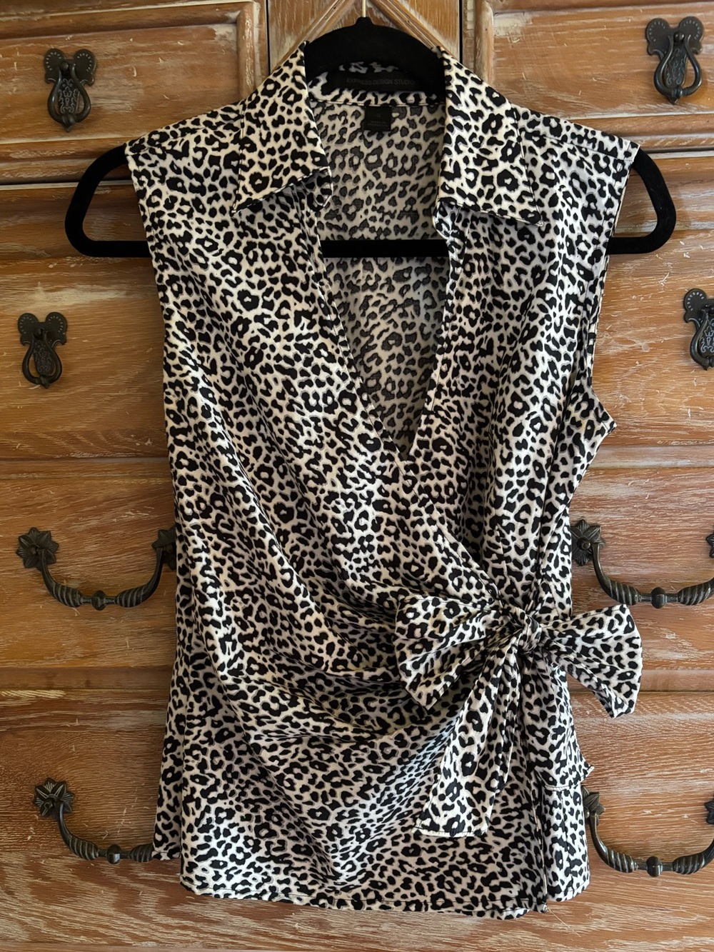 Vintage Express Wrap Cheetah Leopard Print Top